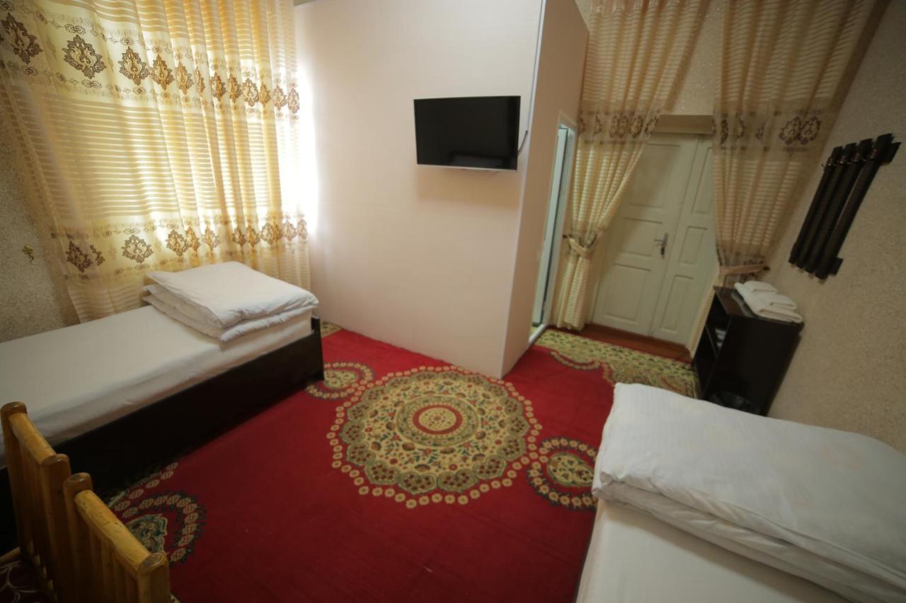 Fayz Guest House Хіва Екстер'єр фото
